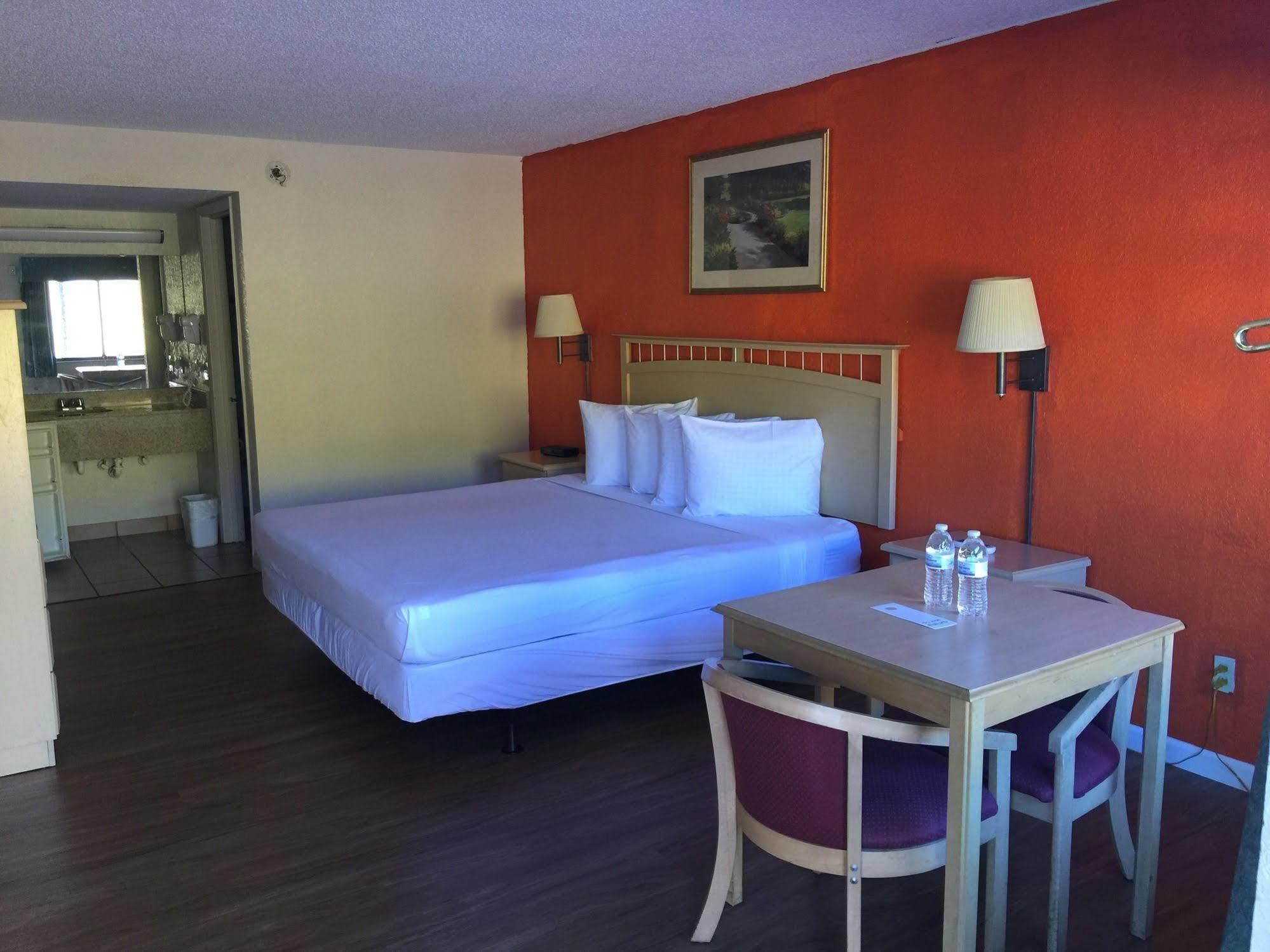 Country Hearth Inn- キシミー エクステリア 写真